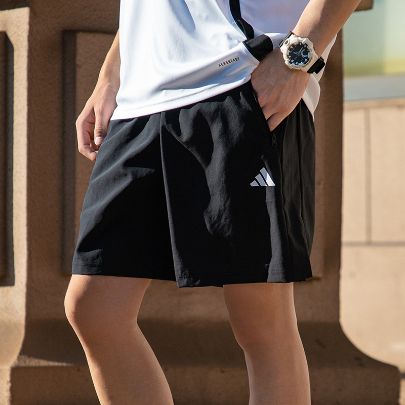 运动休闲商场同款