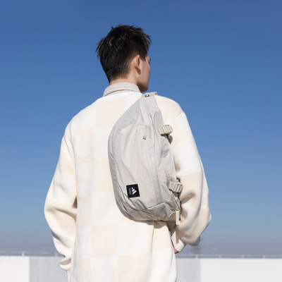 阿迪达斯官方男女同款腰包春季大容量运动休闲斜挎包单肩包JN3783