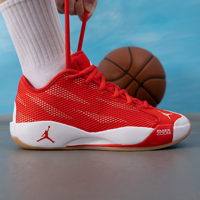 NIKE耐克缓震篮球鞋男鞋春季新款JORDAN LUKA 77 PF运动鞋训练鞋,运动鞋new,运动休闲鞋,淘宝优惠券,粉丝福利购,淘宝优惠卷