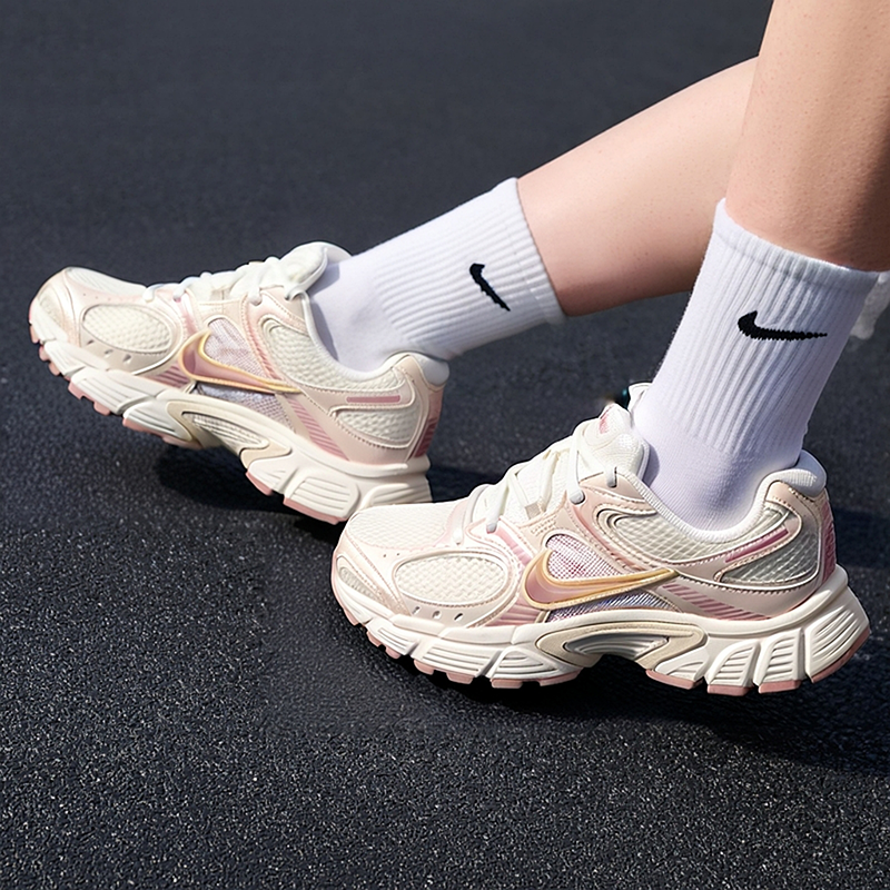 Nike耐克官方正品老爹鞋女鞋2025冬季新款V5 RNR运动鞋网面休闲鞋