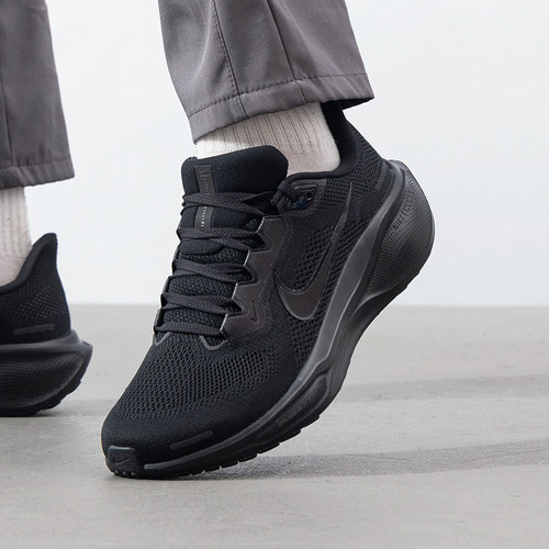 耐克男鞋 2025新款运动鞋PEGASUS 41轻便透气飞马41跑步鞋FD2722