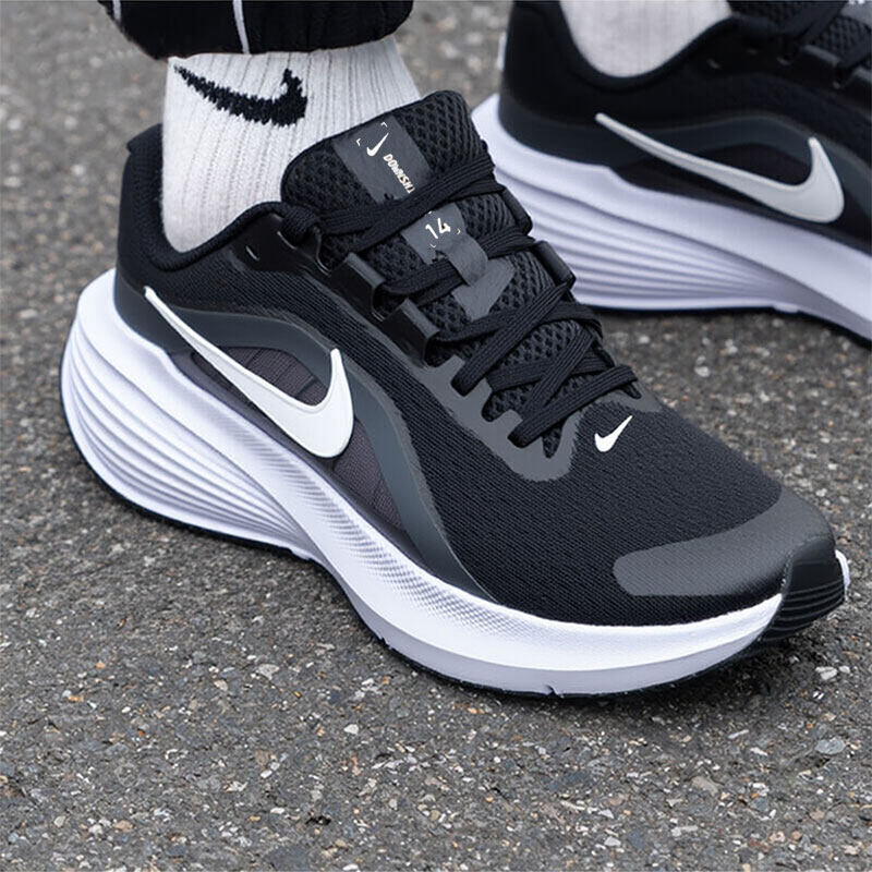 耐克正品新款透气运动跑步鞋