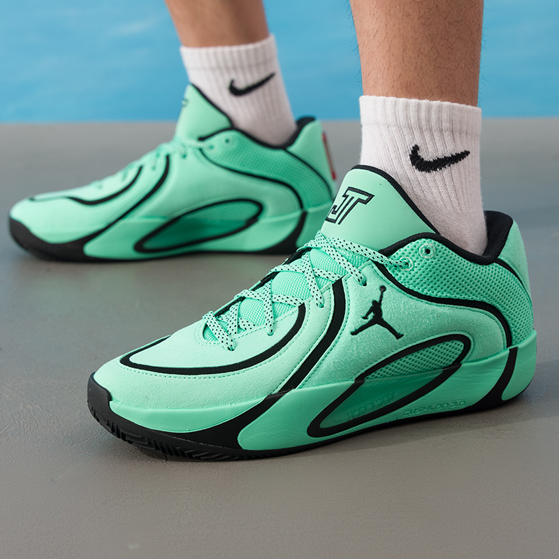 耐克运动鞋男鞋 25冬季新款JORDAN TATUM 4 PF实战比赛训练篮球鞋