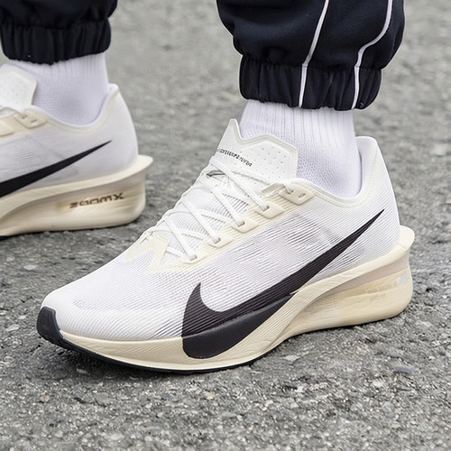 幸运叶子丨Nike耐克男鞋运动鞋ZOOMX VAPORFLY NEXT马拉松碳板