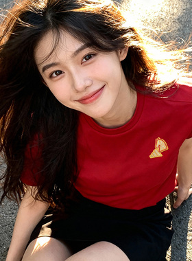 adidas阿迪达斯男女马年新年款运动服圆领上衣休闲短袖T恤KR3078