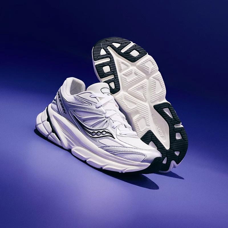 SAUCONY索康尼男鞋女鞋2025新款GUARD 2K运动鞋缓震跑步鞋S28237