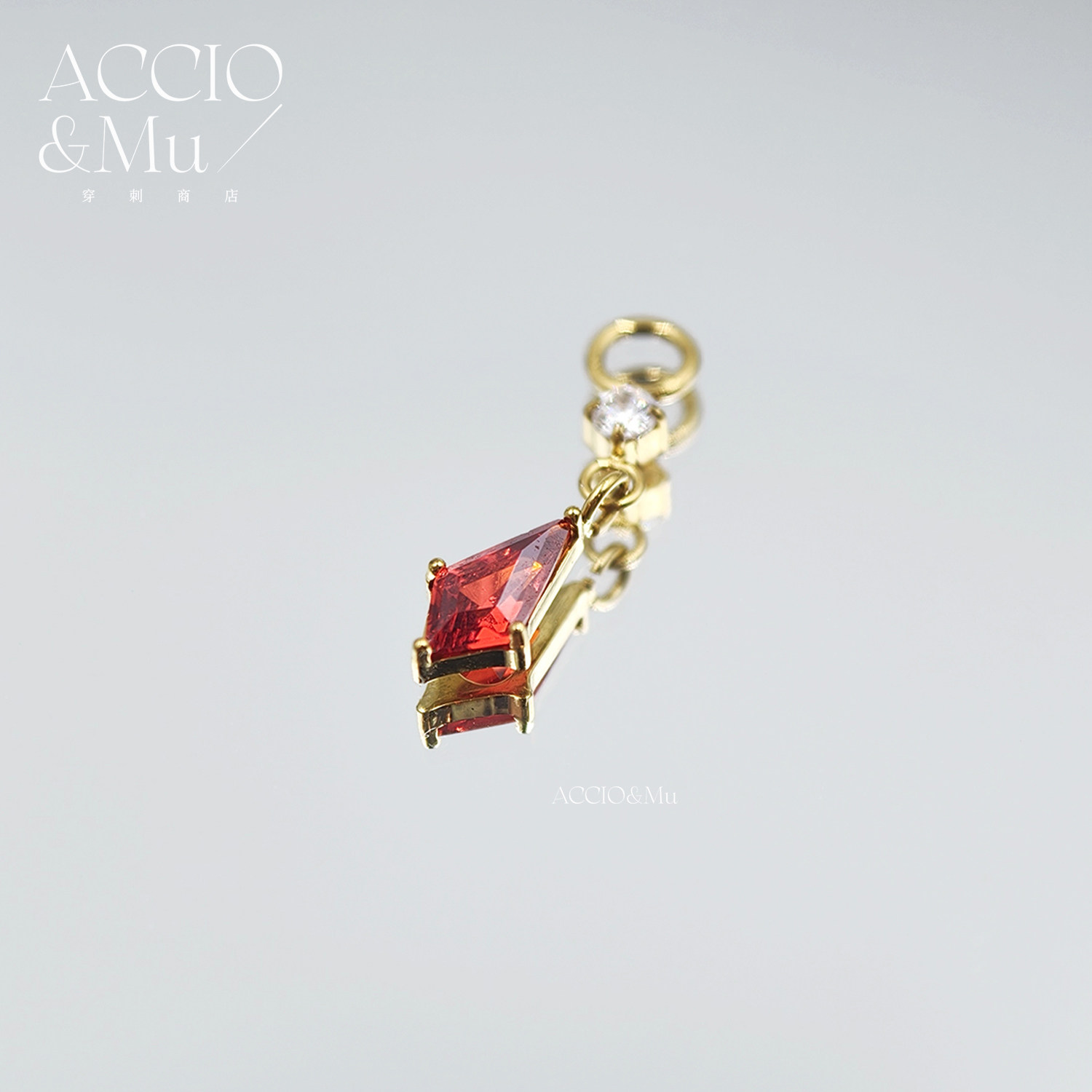 ACCIO&Mu镀金红色风筝锆耳环