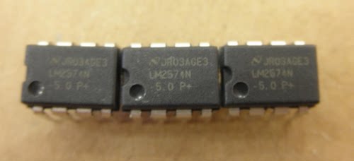 LM2574N-5.0 0.5 A可调输出电压降压开关稳压器全新原装进口