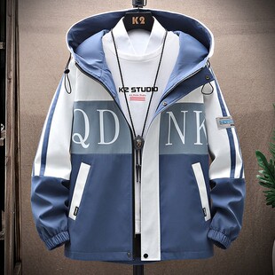 春秋季连帽外套男2025新款冲锋衣潮牌宽松青少年学生夹克秋装上衣