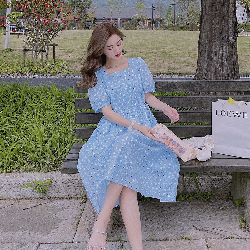 【】出货中今年新压皱小雏菊碎花连衣裙011-2103-P105K158,女装连衣裙,Mushroom