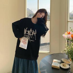 【数据好新款大货已出秋款牛仔拼接假两件卫衣裙28001-P135K188,冬季高跟单鞋搭配什么裤子图片