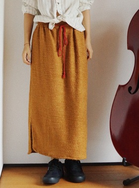 【时舟】橘色立体圈圈羊毛面料 秋冬舒适百搭保暖 双兜直筒半身裙