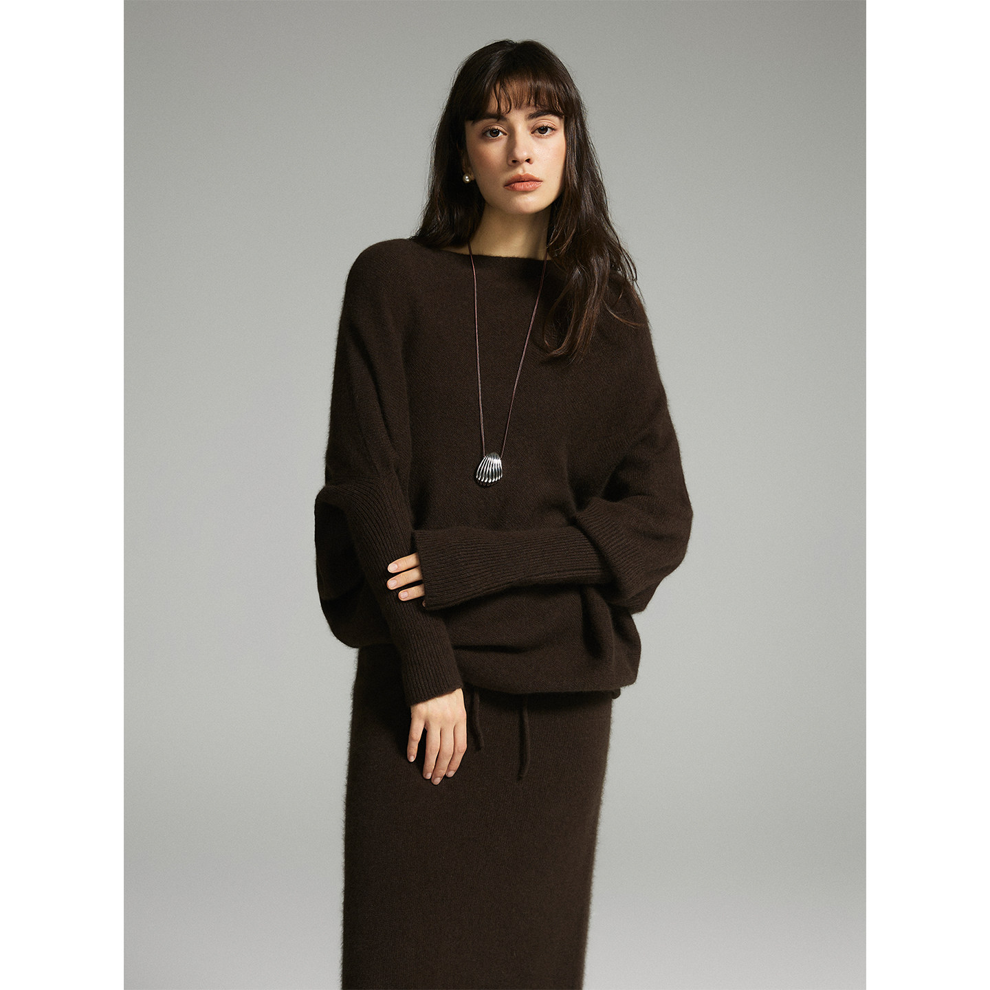 猫酱紫 简约高级感慵懒针织毛衣半身裙两件套斜肩两穿中长裙套装