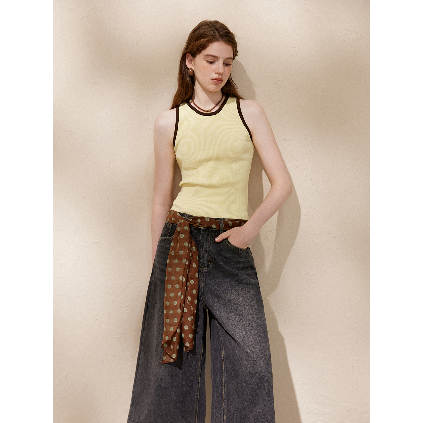 猫酱紫休闲撞色针织背心女秋季修身韩系无袖上衣豹纹短裙