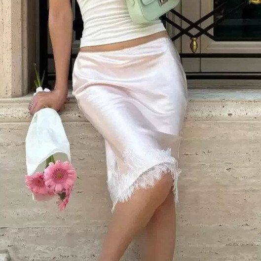 蕾丝缎面半身裙女夏优雅显瘦蕾丝拼接包臀短裙设计感法式粉色裙子