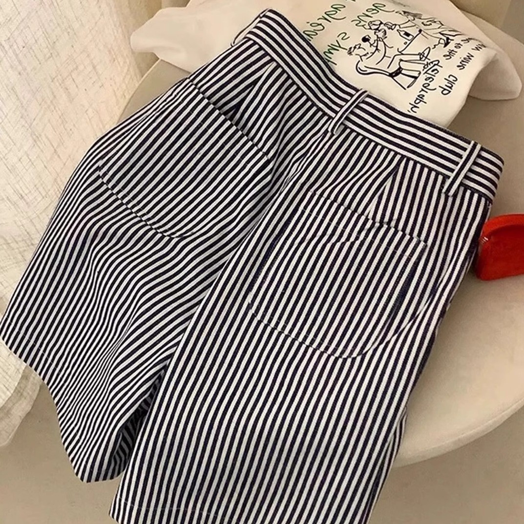 高腰显瘦百搭休闲五分裤子2025夏季新款爆款设计感小众条纹短裤女