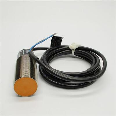 易福门传感器电感式接近开关II0272 IIA2010-ABOA/RT 品质保证