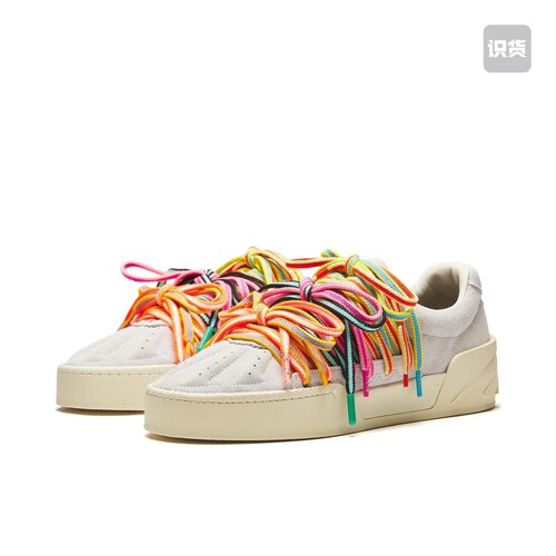 安踏欧文风尚系列HélaSTYLE防滑耐磨低帮板鞋男款潮流时尚休闲鞋