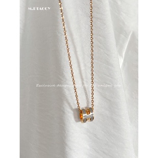 桃桃家-【时光相随】mini高级感字母珐琅吊坠项链女1157