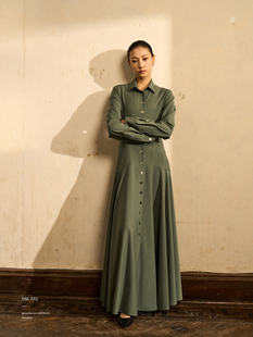 安上THE AES摩登简雅格调 新意涌动 内蕴之美8米耗料裙摆连衣裙