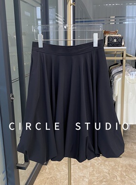 【断码清仓】法式设计感泡泡褶边裙黑色花苞短裙后松紧腰半身裙