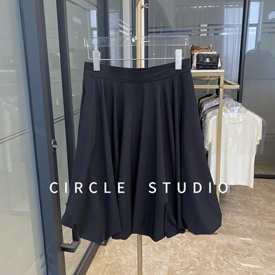 设计感泡泡褶边花苞裙黑色半裙