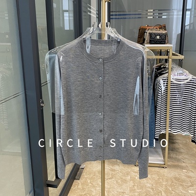 高阶时髦纽扣简约针织衫小外套