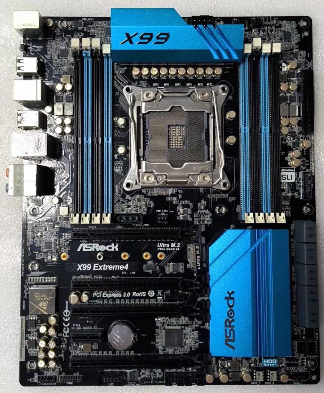华擎x99 extreme4主板2011v3支持6800k 2680v3 2699v4cpu处理器图片