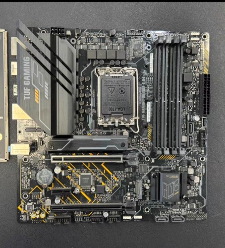 华硕TUF GAMING B660M-E D4内存主板1700针支持12700 14900kfcpu