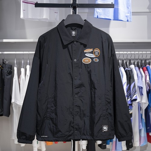 李宁男子翻领防泼水外套运动风衣