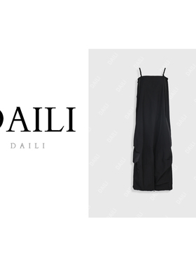黛利新款时尚黑色宽松休闲吊带连衣裙女DL2504024