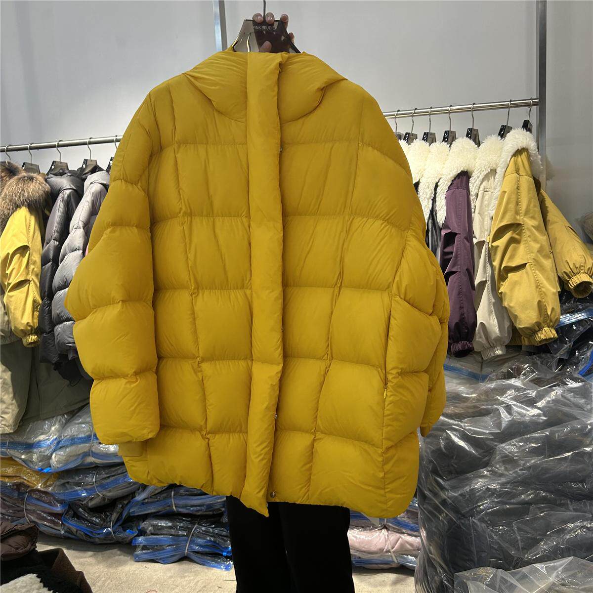 欧货2026冬装新连帽羽绒服后背织带宽松版中长款白鸭绒外套60535