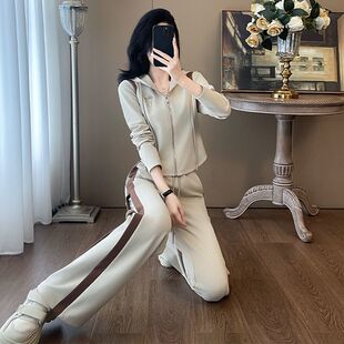 2026秋季新款长袖运动套装女士时尚休闲慵懒风宽松潮牌阔腿两件套