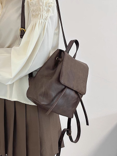 Greenday复古棕色小双肩包百搭高级感包包迷你抽绳背包软皮单肩包