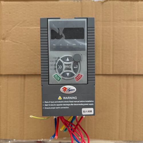 Syian变频器3000-2S1R5GB-M-A3000-2S0R75GB-M-A3000-2S2R2GB-M-A