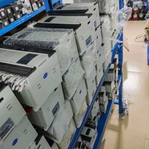议价PLC，型号XD3-48R-E，20条，成色漂亮，质