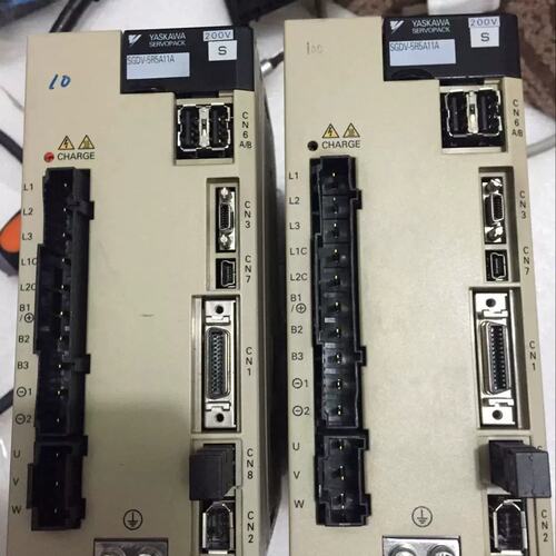 议价放大器SGDV-200A15AY820AASGDV-120A11AY804AASGDV-1R6A01A