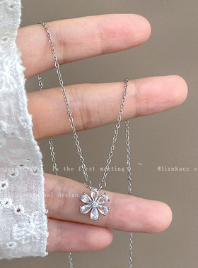 冰花切锆石花朵项链女2026新款高级感小众设计轻奢气质锁骨链颈链