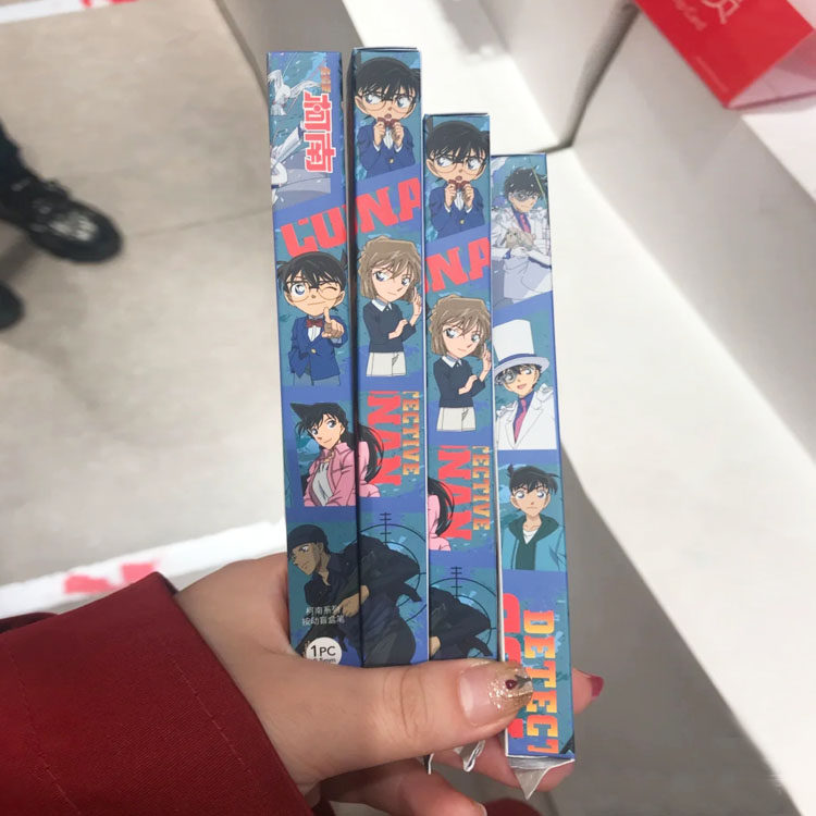 miniso名创优品 名侦探柯南系列按动盲盒笔0.5mm黑色针管笔头卡通