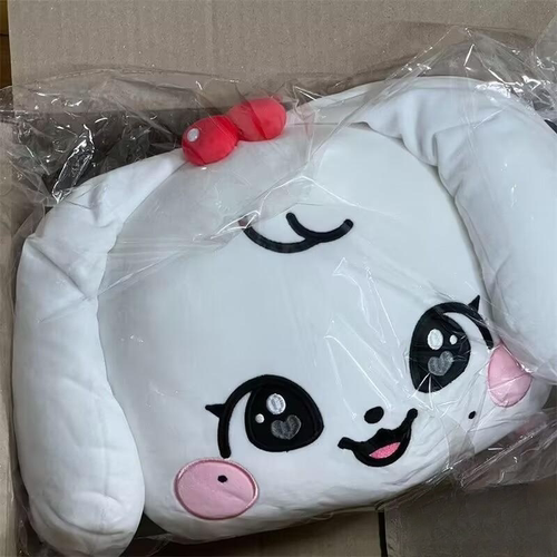 ive午睡枕张元英同款快闪抱枕