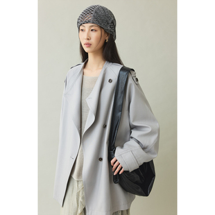 风衣松弛感叠片式 A字廓形中长款 CAREMIND无领式 外套 银鸥风衣