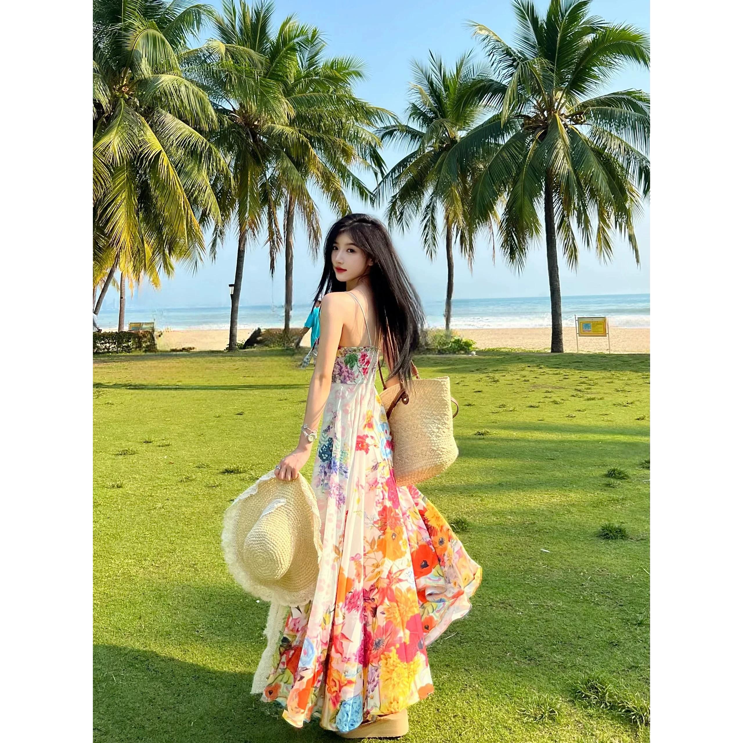 法式纯欲性感小众彩色碎花吊带绑带高腰泰国海边度假连衣沙滩长裙