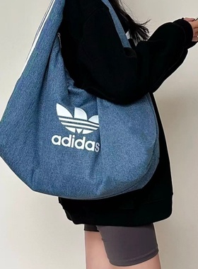 阿迪达斯三叶草经典logo牛仔云朵包情侣手提包男女单肩挎包IX7693