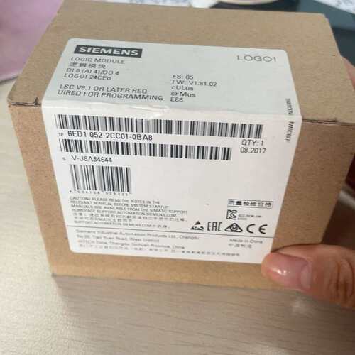 议价6ED1052-2CC01-0BA8，图片实物图可维修
