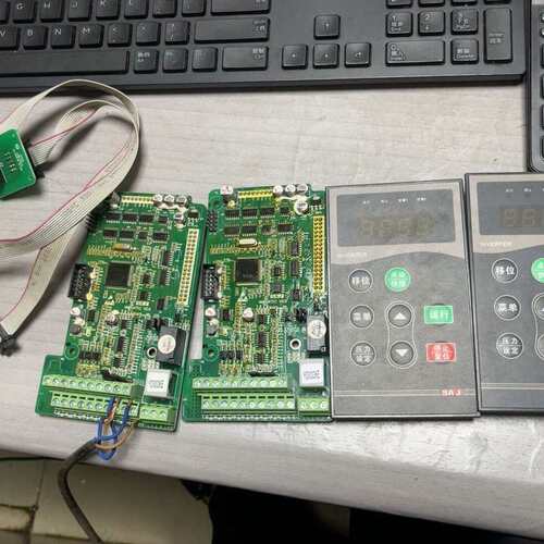 议价8100-4T011PB变频器主板 面板 三晶恒压供水变频器可维修