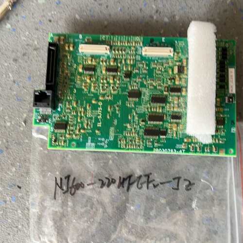 议价NJ600-220HFEF2-JZ日立变频器主板。NNJ可维修