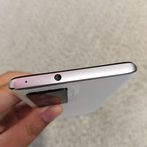 IQOO Z5  5g 版 高通骁龙778g处理器 可以刷抖音打游戏