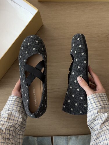 喜番SHOP俏皮波点玛丽珍鞋女2026秋季软底舒适圆头交叉可爱小单鞋