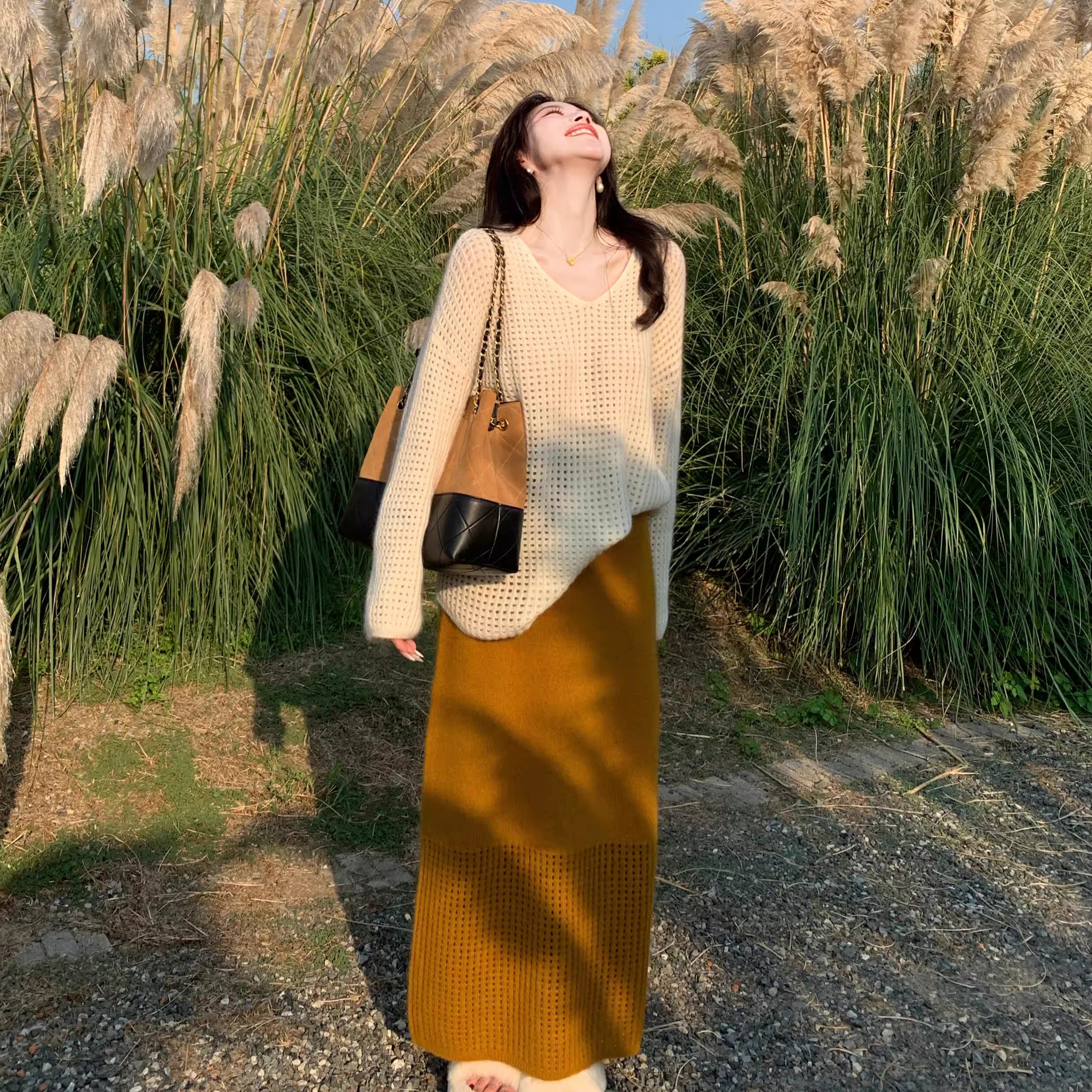 大码慵懒风V领针织衫半身裙套装