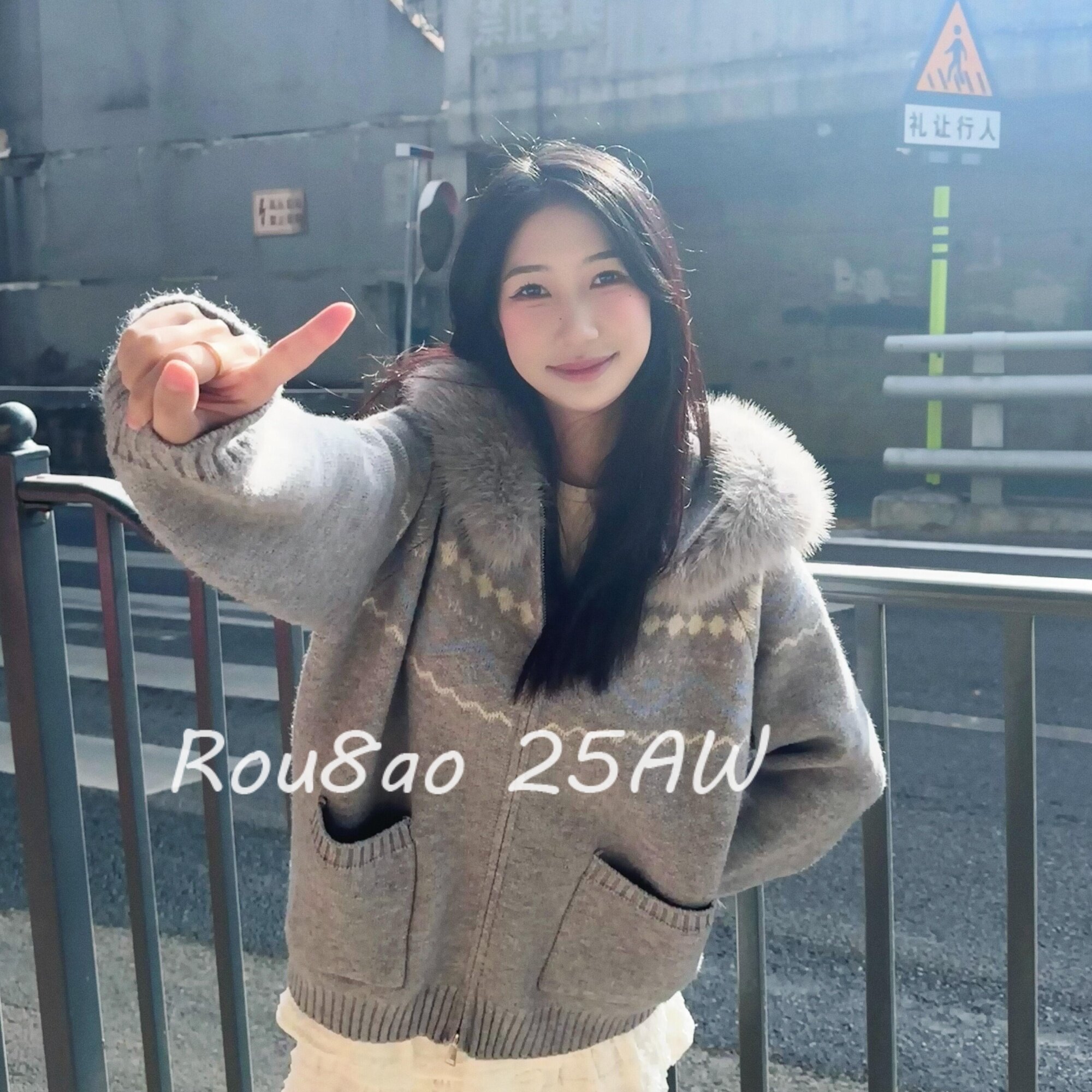 Rou8ao微胖大码女装美式费尔岛连帽毛衣时髦氛围感开衫外套配毛领,女装/女士精品,常规大码外套,淘宝优惠券,粉丝福利购,淘宝优惠卷